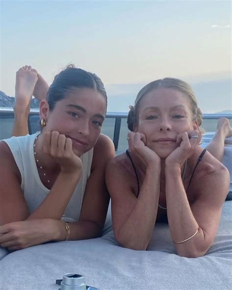 nude mom and daughter|Kelly Ripa, 53, sunbathes with daughter Lola, 22